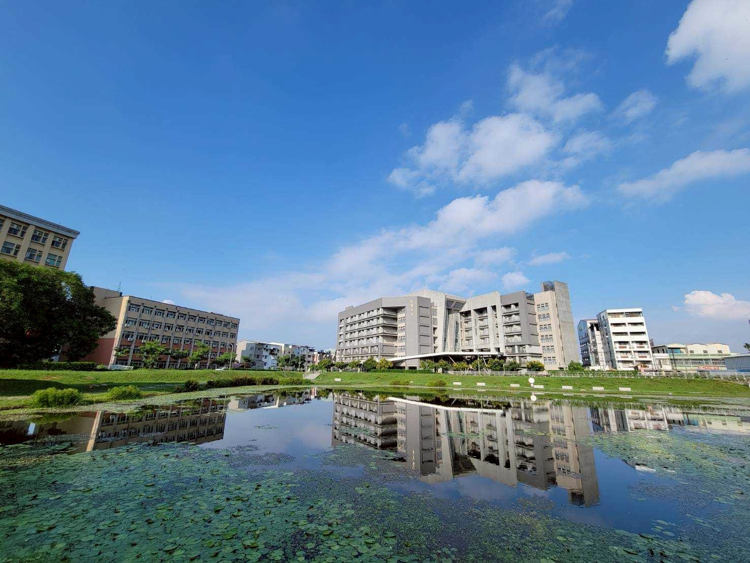 明秀湖實景圖